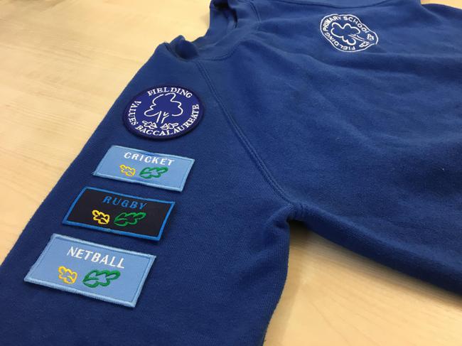 Right-hand upper sleeve VbE and Sport patches